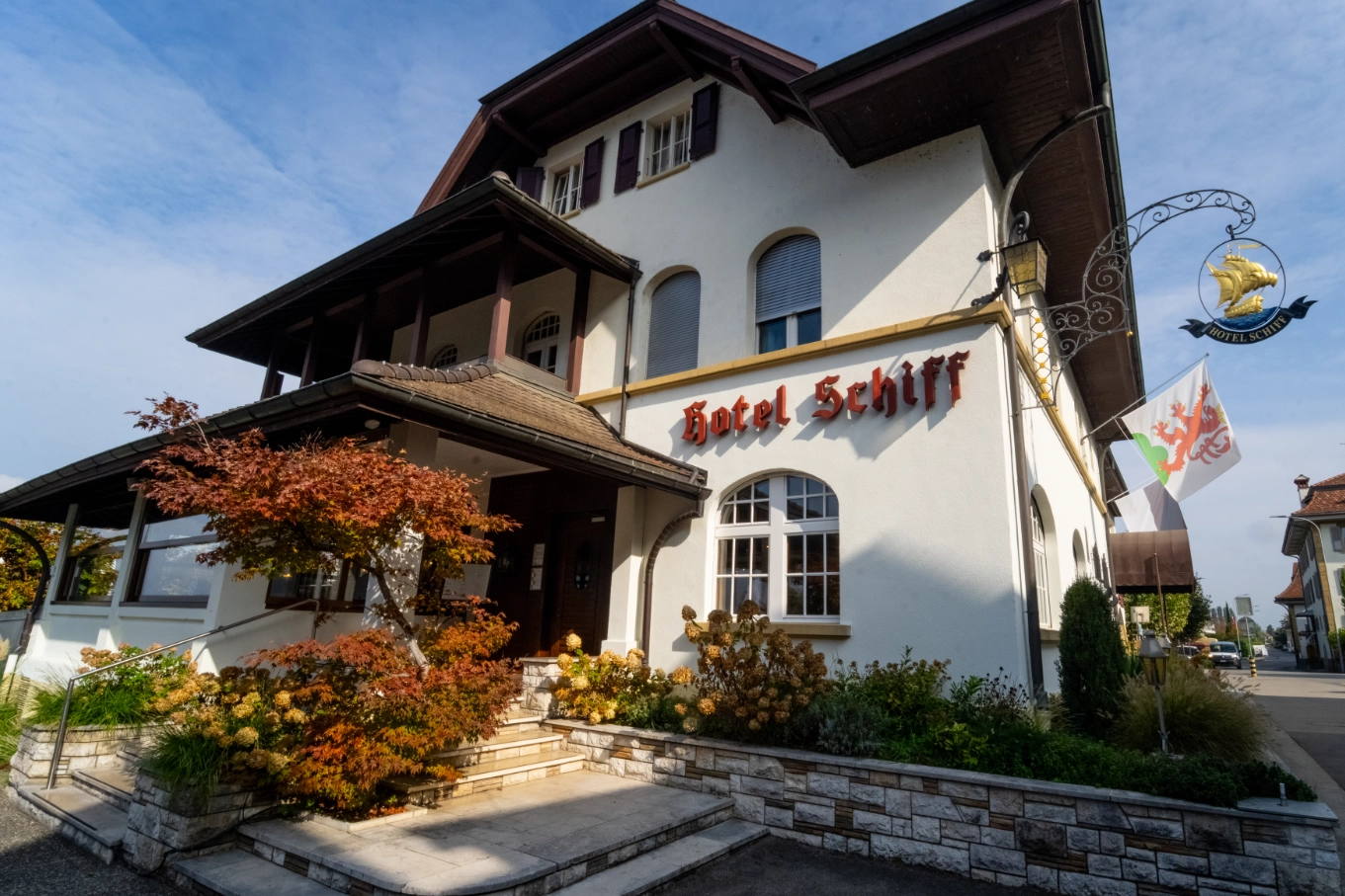 Hotel Schiff am See — Hotel und Restaurant am Murtensee